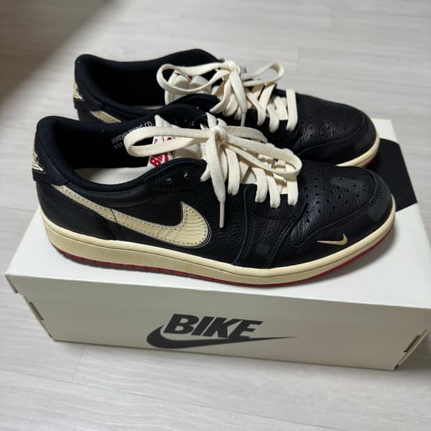 조던1 x 나이젤 실베스터 레트로 로우 판매합니다~