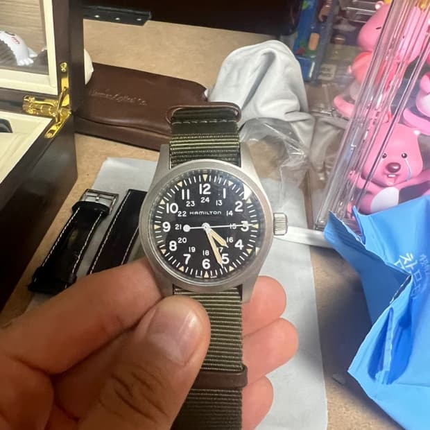 해밀턴 카키필드 메카니컬 38mm