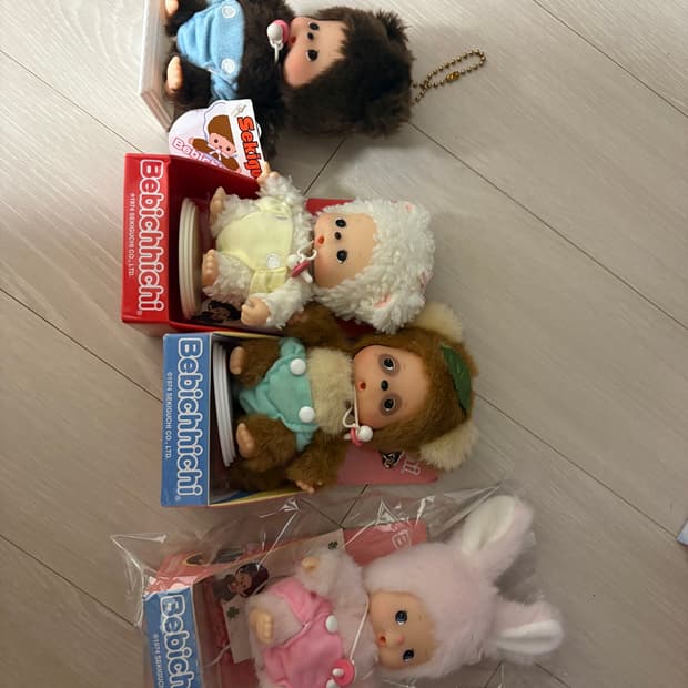 몬치치 프렌즈 판매합니다!(택/박스)