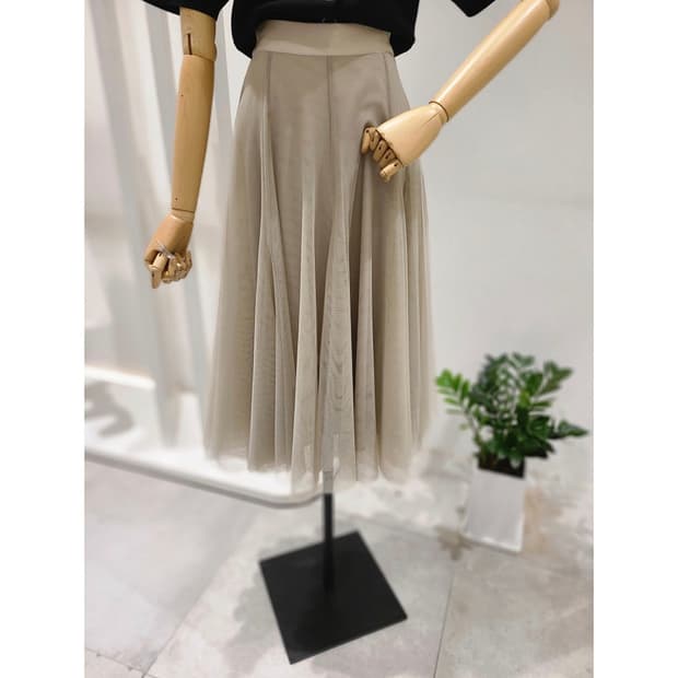 잇미샤 23 플레어 샤 스커트