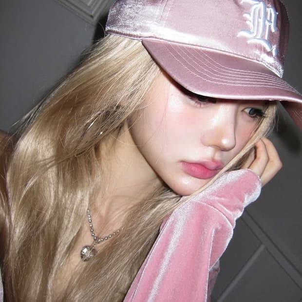 LMC 엘엠씨 고딕 새틴 모자