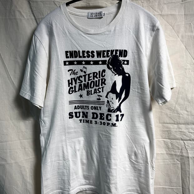 히스테릭 글래머 ENDLESS WEEKEND 반팔