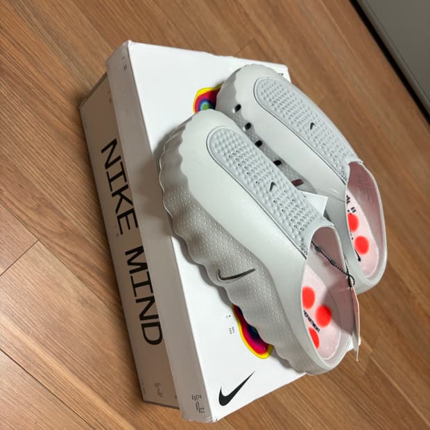 나이키 마인드001