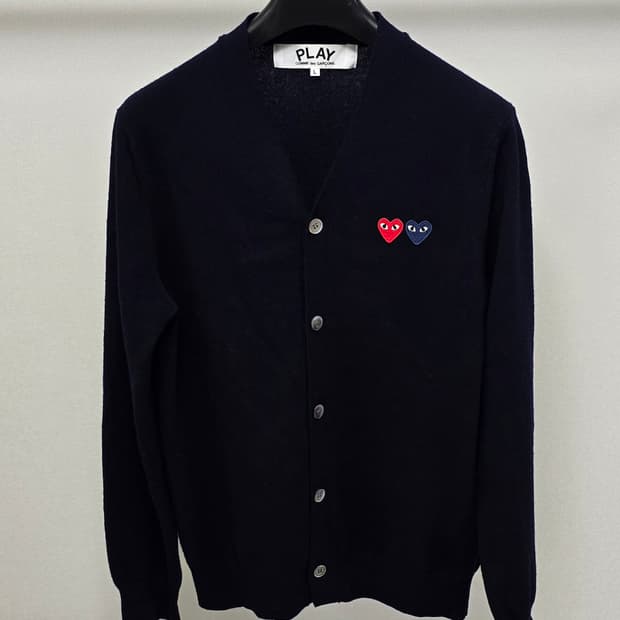 꼼데가르송 더블 와펜 가디건 L사이즈 100 판매