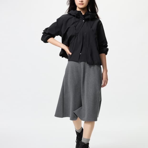 새상품) S 사이즈 유니클로 브러시드 저지 미디어 플레어스커트