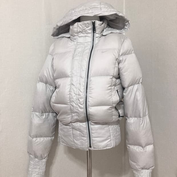 나이키 고프코어 그레이 숏패딩 M