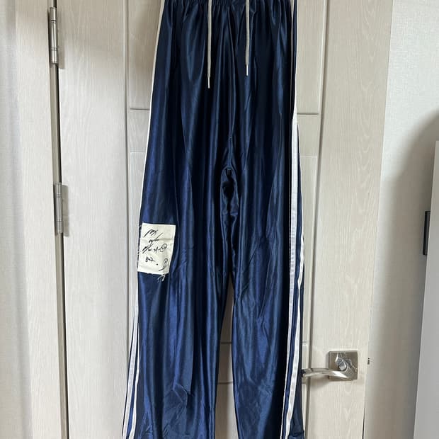 Pax00100 새틴 팬츠