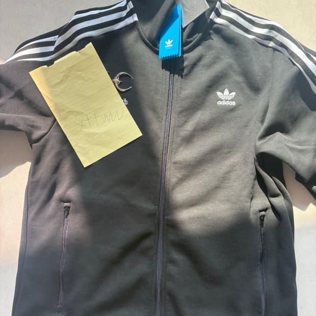 떠그클럽 아디다스 콜라보 용 트랙탑져지