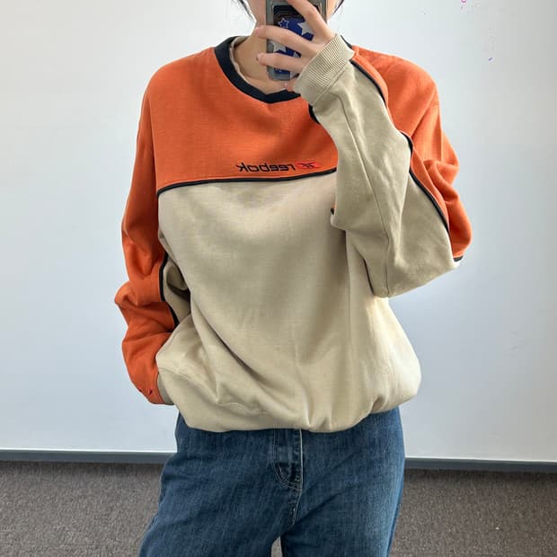 Reebok 리복 오렌지 베이지 배색 기모 맨투맨 