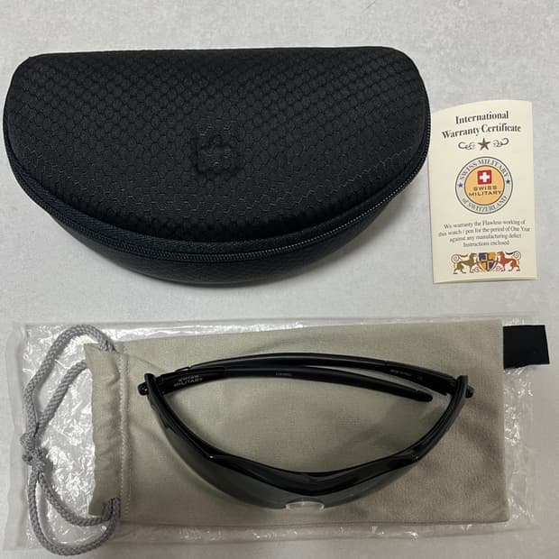 스위스밀리터리 선글라스 블랙