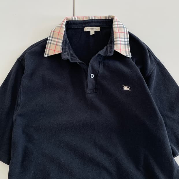 버버리 카라 노바 체크 PK 블랙 반팔 티셔츠