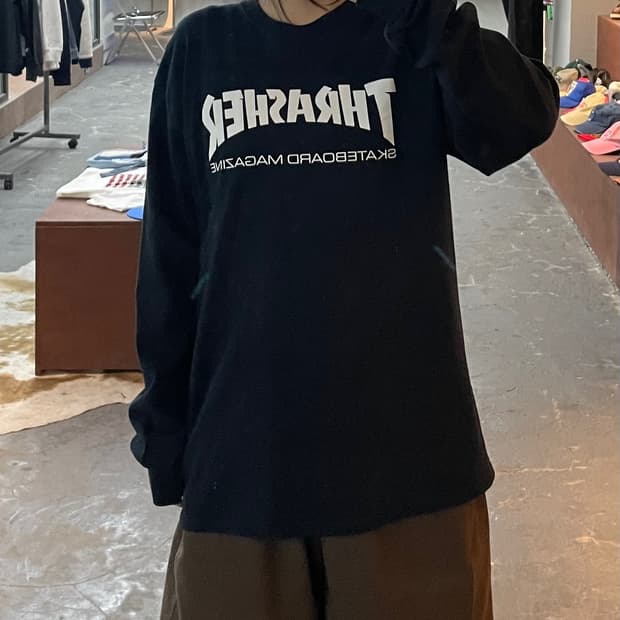 트래셔 스케이트 맥 블랙 롱 슬리브 H2568