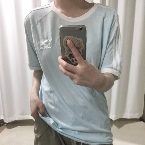 아디다스 하늘 파스텔 스카이 블루 트랙탑 링거 반팔 티