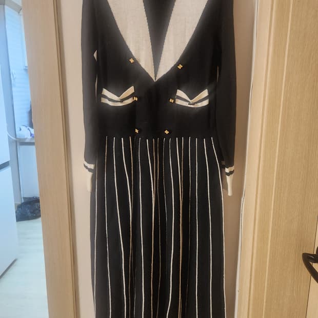 잉크 니트 원피스