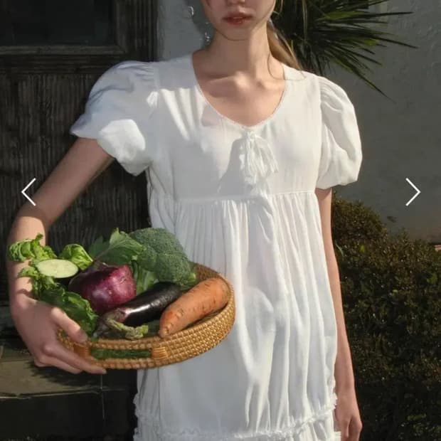 시눈 레이스 퍼프 드레스