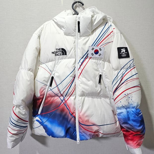 노스페이스 2026 밀라노 올림픽 패딩 90 / S