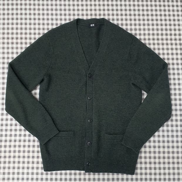 유니클로 울100 브이넥 가디건 남자95
