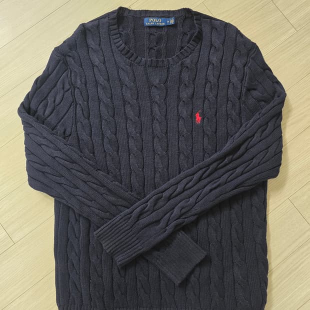 폴로 케이블 니트
