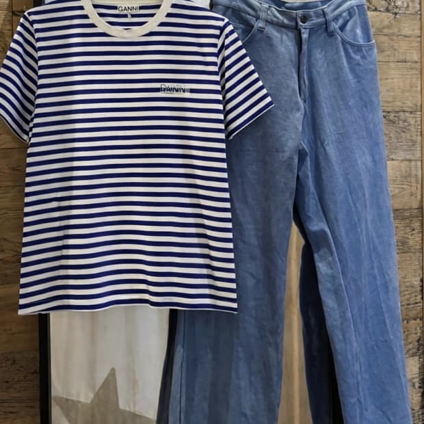 GANNI 가니 스트라이프 로고 반팔 티셔츠