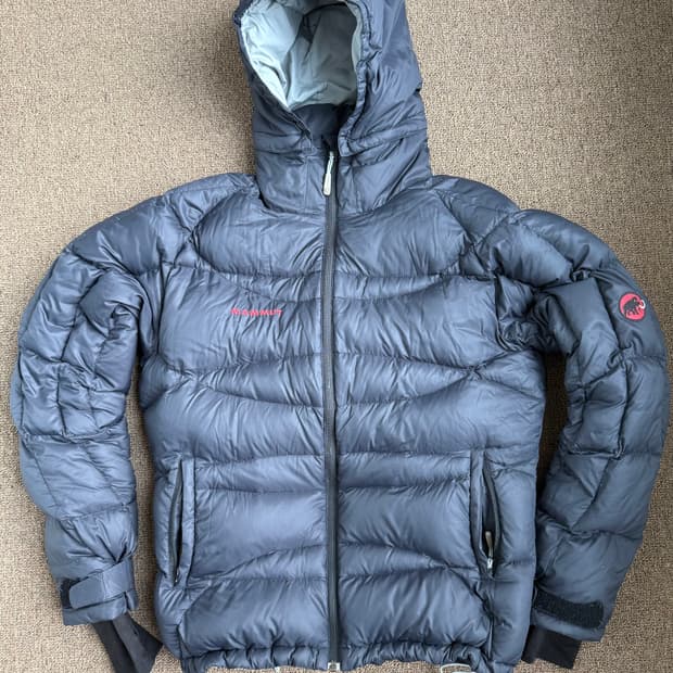 MAMMUT 마무트 구스다운 650필파워 패딩