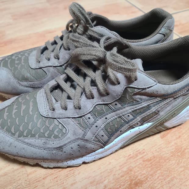 아식스 젤라이트 파이톤브라운 260