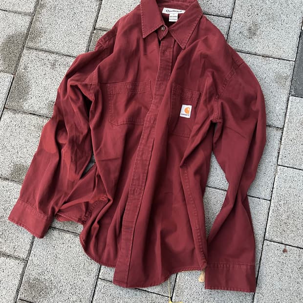 2000s 칼하트 버건디 올드스쿨 로고 셔츠 