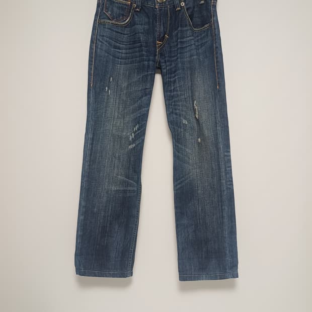 [W30] 리바이스 504 스트레이트 진 (워싱 & 디스트레스드 디테일)