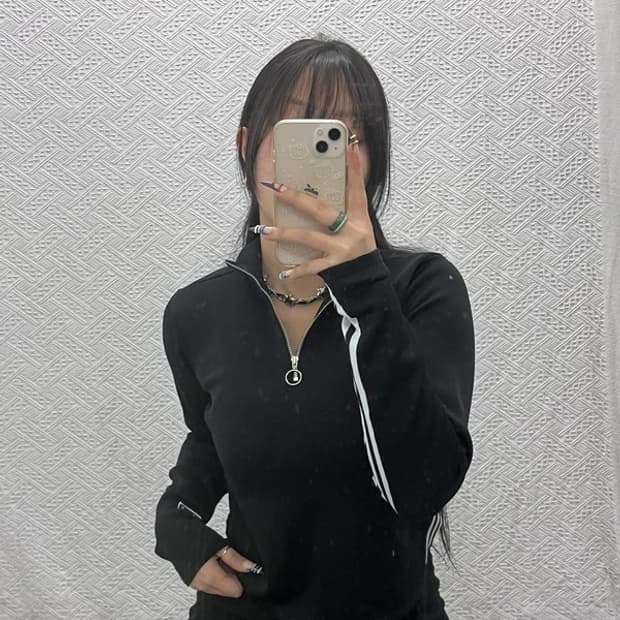 아디다스 빈티지 캐주얼 슬림핏 져지 크롭 반집업 맨투맨 L C07840