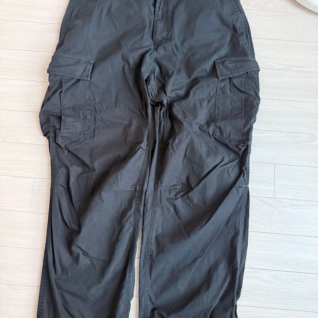 무신사스탠다드 카고 팬츠 (38) 팝니다