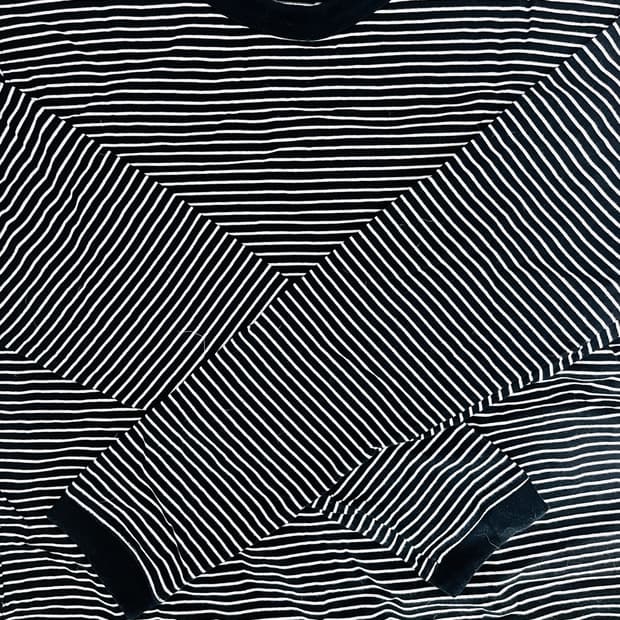 8세컨즈 줄무늬 긴팔 티