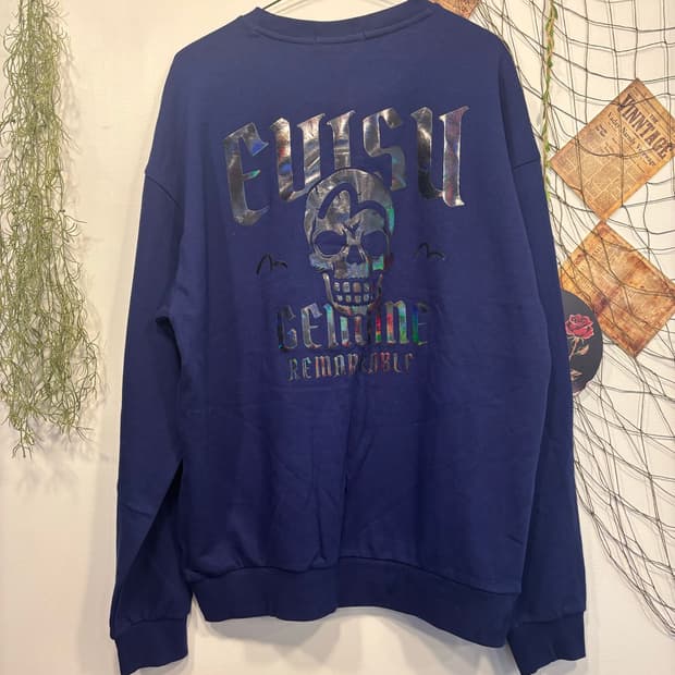 EVISU Hologram Skull Graphic Sweatshirt