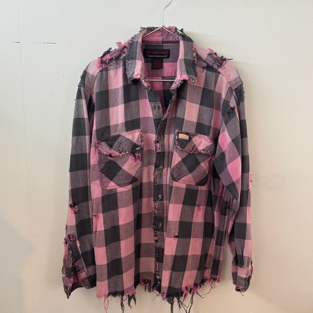 Hard faded 00s flannel button up shirt