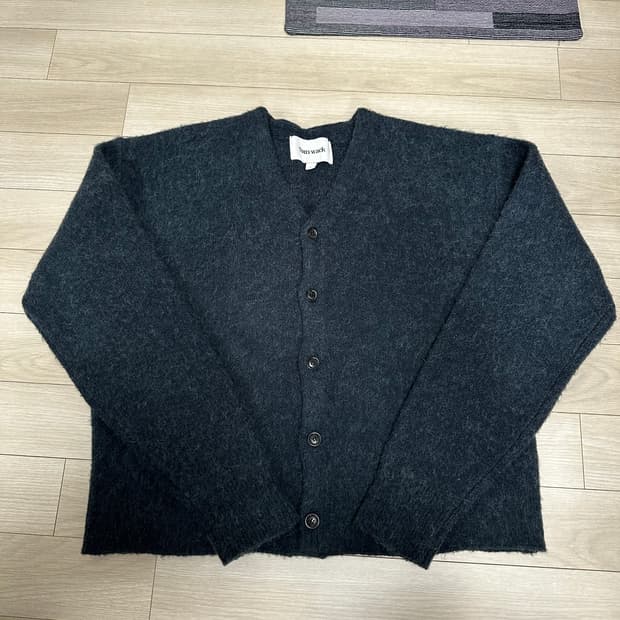 토니웩 브이넥 모헤어 가디건 L사이즈