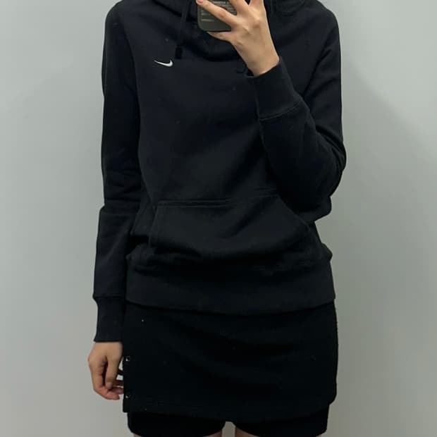 00s 나이키 스우시 블랙 후드티