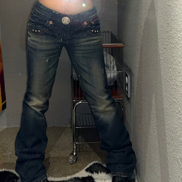 레드페퍼 부츠컷 로우라이즈 데님팬츠