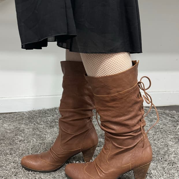 shirring leather boots