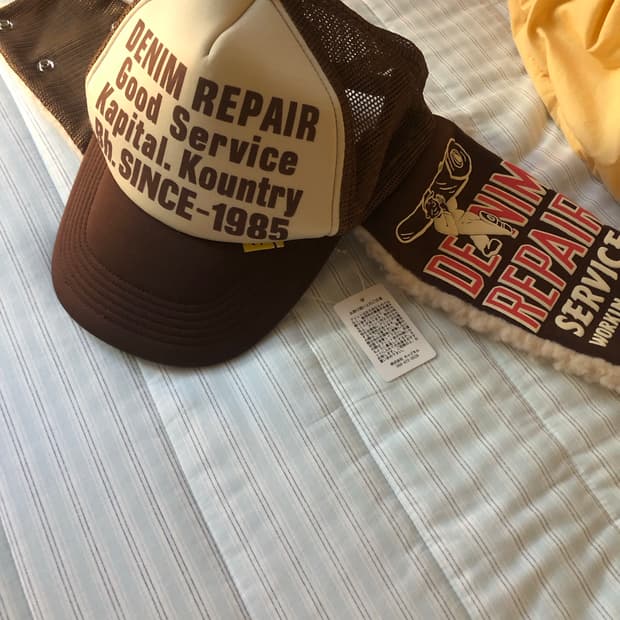 (새상품) 캐피탈 럼버 트리커 캡