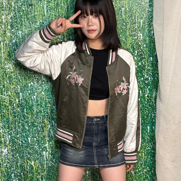 일본빈티지 카키 자수 스카잔 점퍼 자켓 M