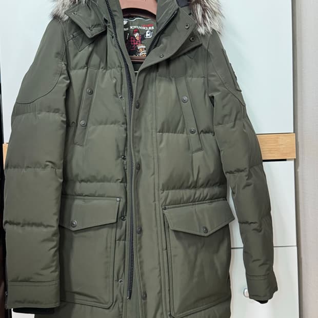 무스너클 여성용패딩 s사이즈