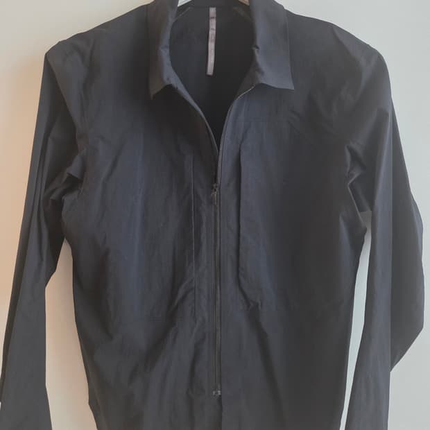 베일런스 필드 자켓 블랙 미디웅