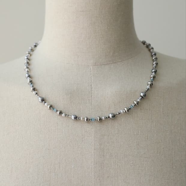 CASIOPEIA Bluerondo Topaz Pearl necklace