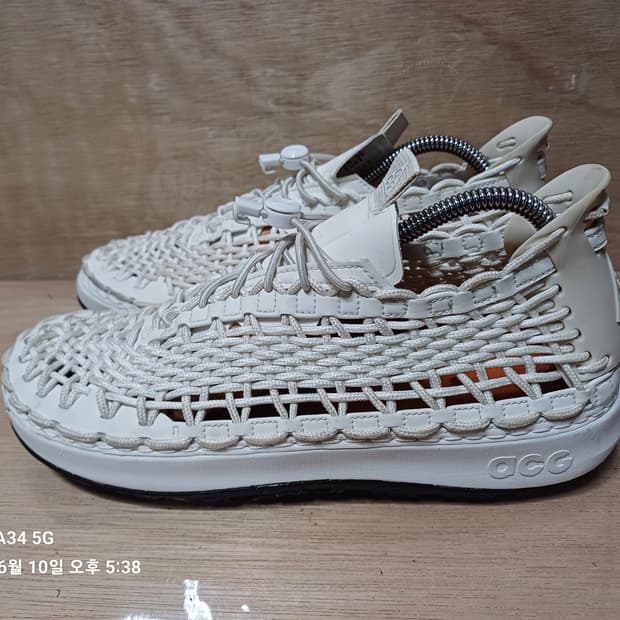 270 나이키 acg 워터캣 아이보리