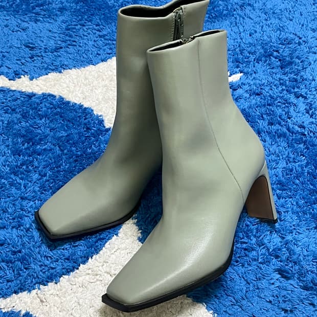 아소스 세이지 그린 앵클 부츠