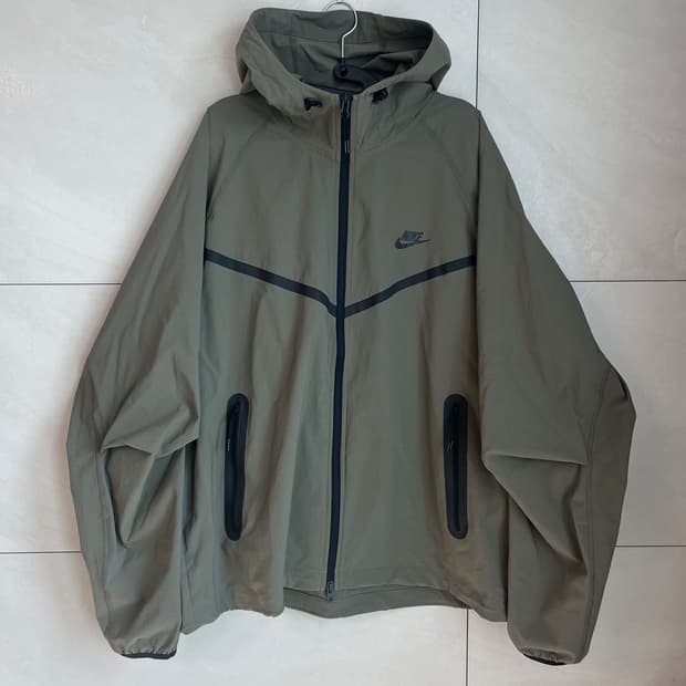 [2XL] 나이키 테크 윈드러너 우븐 바람막이 올리브 카키 