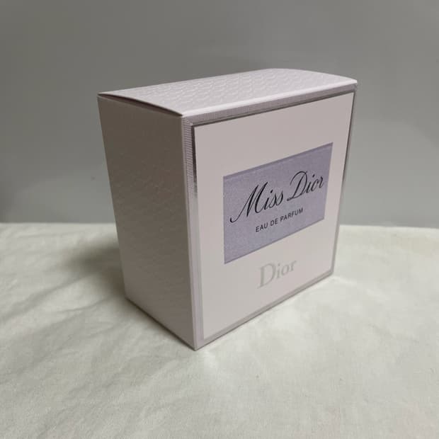 [백화점국문]미스디올 50ml 오드퍼퓸 edp 퓰용량/새제품급 1펌핑