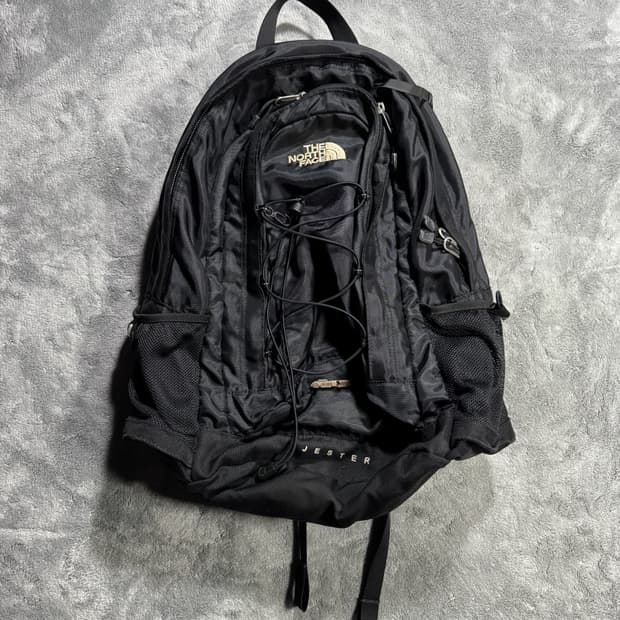 노스페이스 제스터 블랙 백팩