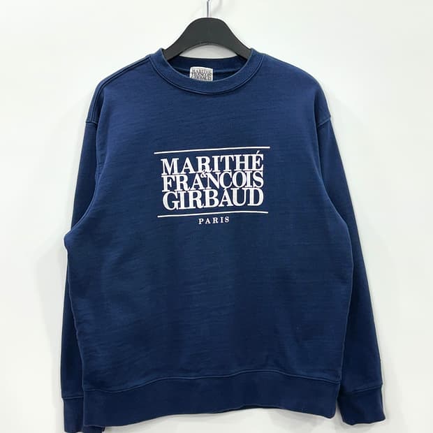  마리떼 프랑소와 저버 클래식 로고 맨투맨 네이비 M