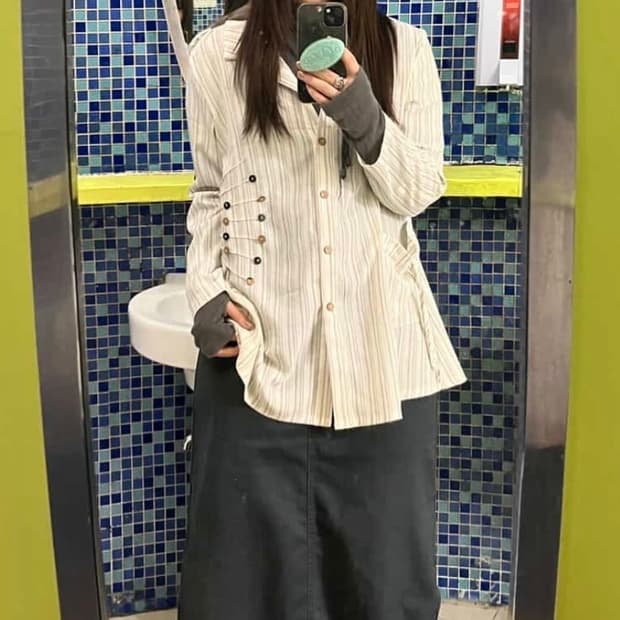 vtg button stripe shirts