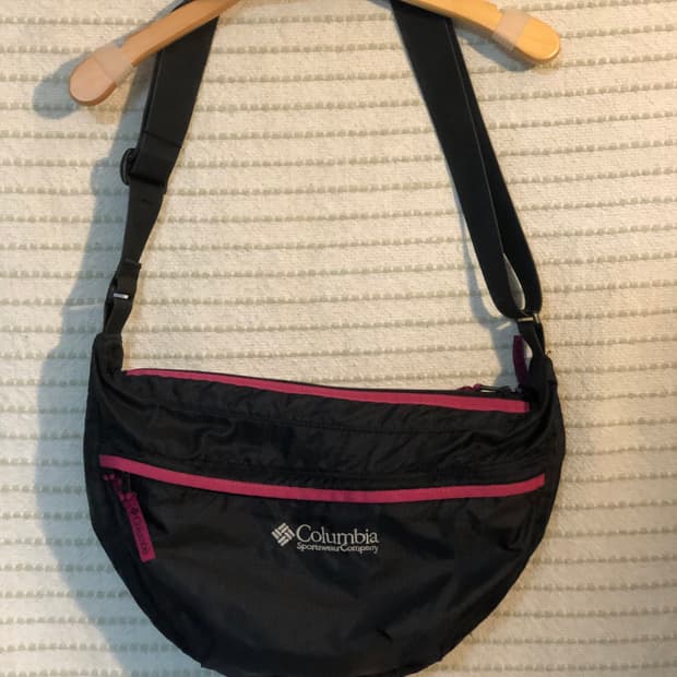 컬럼비아 빈티지 고프코어 립스탑 크로스백 슬링백