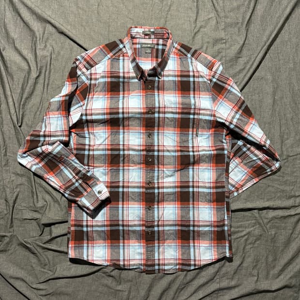 Long Sleeve Buttondown Shirts
